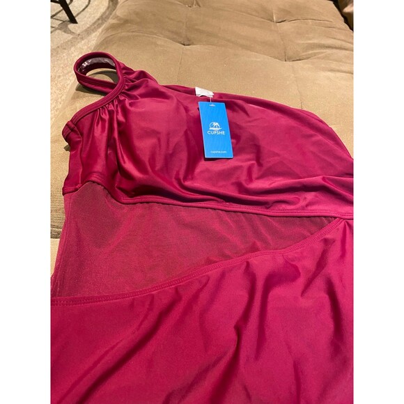 CUPSHE Women's One Piece Swimsuit Asymmetrical Neck Mesh Side NWT Size S Tummy C - Picture 9 of 12